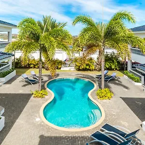 https://falcon-crest-apartments.comcaribbean.com
